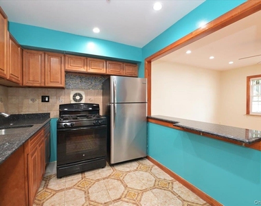 8957 Gold Road - Photo Thumbnail 9