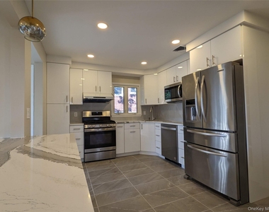 25116 Gaskell Road - Photo Thumbnail 9