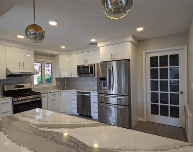 25116 Gaskell Road - Photo Thumbnail 7