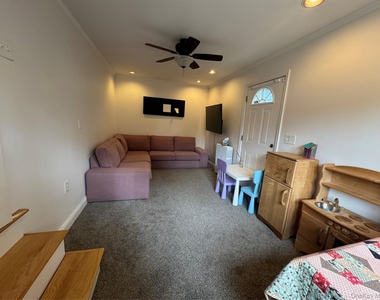 74 N Elm Street - Photo Thumbnail 21