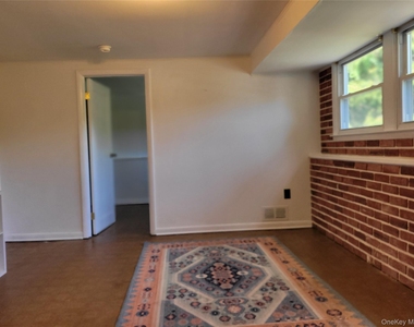 66 Phillips Street - Photo Thumbnail 13