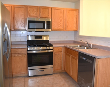 1165 Maggie Road - Photo Thumbnail 3