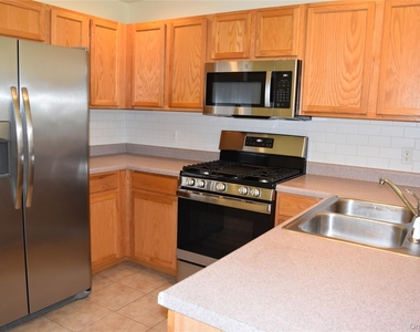 1165 Maggie Road - Photo Thumbnail 4