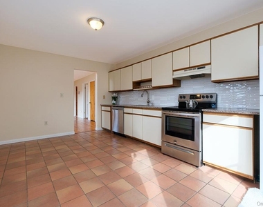 132 Woodland Drive - Photo Thumbnail 1