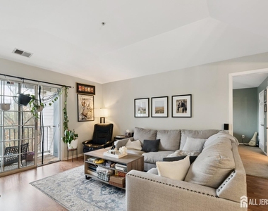1634 Waterford Drive - Photo Thumbnail 1