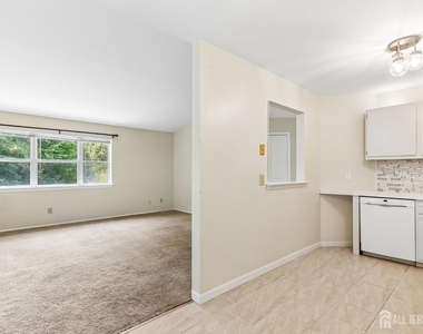 4 Chelsea Drive - Photo Thumbnail 5