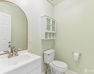 4 Chelsea Drive - Photo Thumbnail 10