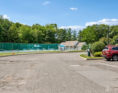 4 Chelsea Drive - Photo Thumbnail 19