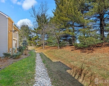 2310 Ravens Crest Drive - Photo Thumbnail 25