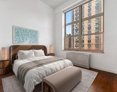120 E 87th Street - Photo Thumbnail 3
