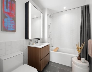 249 Willoughby Avenue - Photo Thumbnail 10