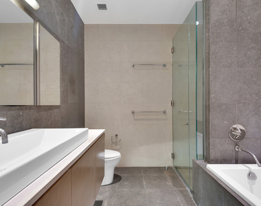 76 Madison Avenue - Photo Thumbnail 25