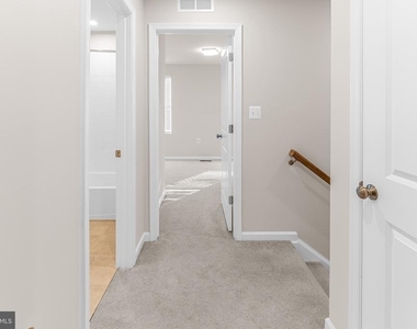 62 Coolidge Avenue - Photo Thumbnail 14
