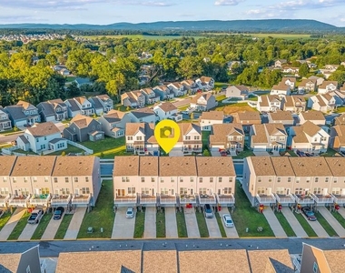 62 Coolidge Avenue - Photo Thumbnail 27