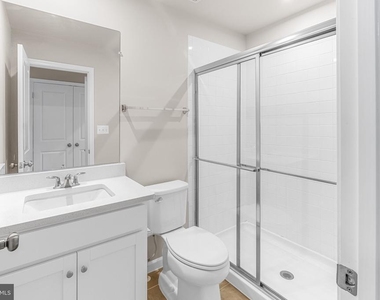 62 Coolidge Avenue - Photo Thumbnail 18