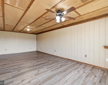 1183 River Bend Court - Photo Thumbnail 35