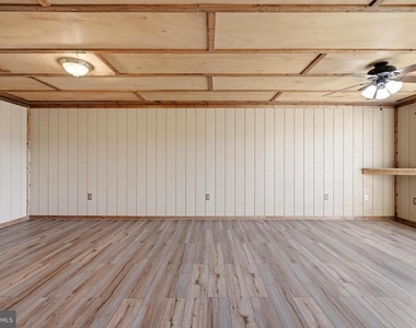 1183 River Bend Court - Photo Thumbnail 33