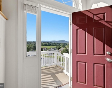 1183 River Bend Court - Photo Thumbnail 5