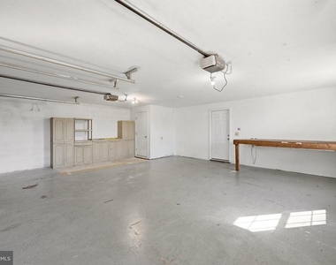 1183 River Bend Court - Photo Thumbnail 39