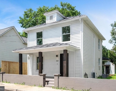 553 Highland Avenue - Photo Thumbnail 18