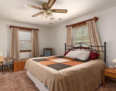 314 Lake Drive - Photo Thumbnail 6