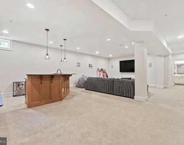 17243 Miss Packard Court - Photo Thumbnail 33