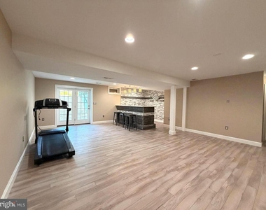 10214 Moss Tower Place - Photo Thumbnail 26