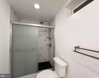 10214 Moss Tower Place - Photo Thumbnail 33