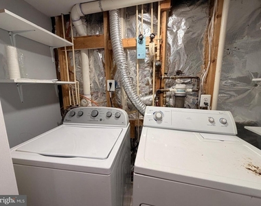 10214 Moss Tower Place - Photo Thumbnail 31