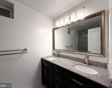 10214 Moss Tower Place - Photo Thumbnail 32