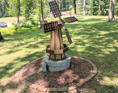 6997 Gilbeth Road - Photo Thumbnail 5