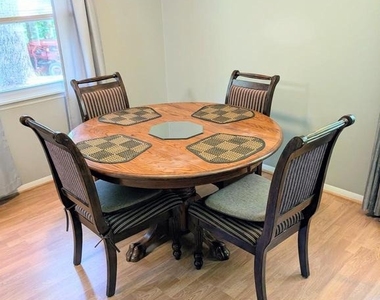 6997 Gilbeth Road - Photo Thumbnail 9