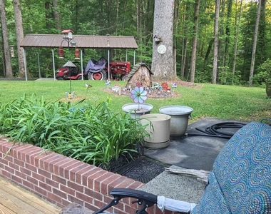 6997 Gilbeth Road - Photo Thumbnail 45