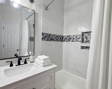 12792 Playfair Lane - Photo Thumbnail 11