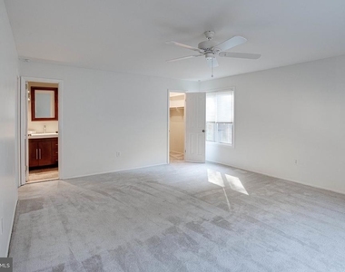 12303 Mulberry Court - Photo Thumbnail 38
