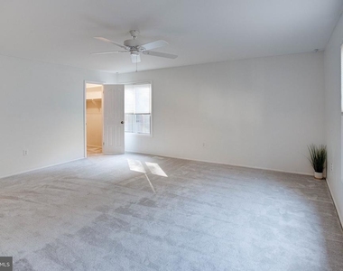 12303 Mulberry Court - Photo Thumbnail 34