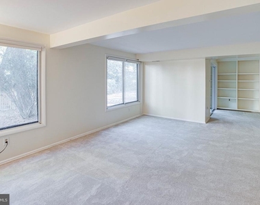 12303 Mulberry Court - Photo Thumbnail 60