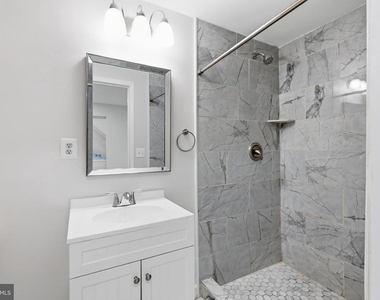 1921 Winslow Court - Photo Thumbnail 14