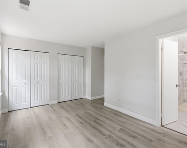 1921 Winslow Court - Photo Thumbnail 19