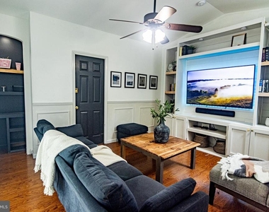 207 Madison Circle - Photo Thumbnail 30