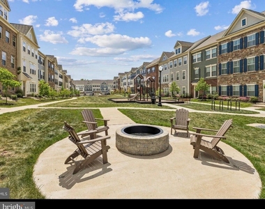 9389 Barnes Loop - Photo Thumbnail 14
