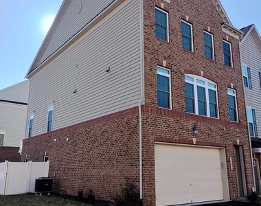 44373 Foxthom Terrace - Photo Thumbnail 3