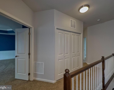 23542 Buckland Farm Terrace - Photo Thumbnail 7
