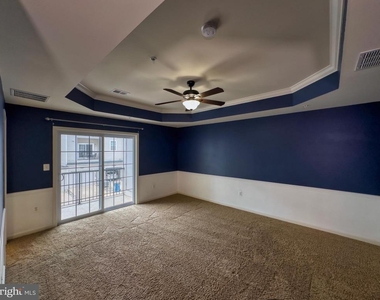 23542 Buckland Farm Terrace - Photo Thumbnail 10