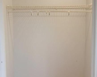 544 Rockbridge Drive Se - Photo Thumbnail 8