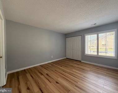 2629 Chancer Drive - Photo Thumbnail 9