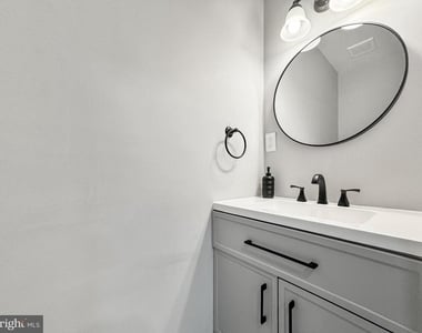 6621 Hallwood Avenue - Photo Thumbnail 26
