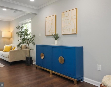6621 Hallwood Avenue - Photo Thumbnail 13