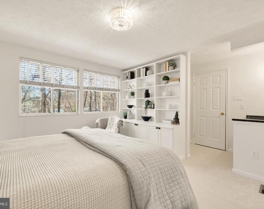 6003 Chicory Place - Photo Thumbnail 14