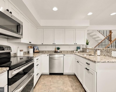 6003 Chicory Place - Photo Thumbnail 6